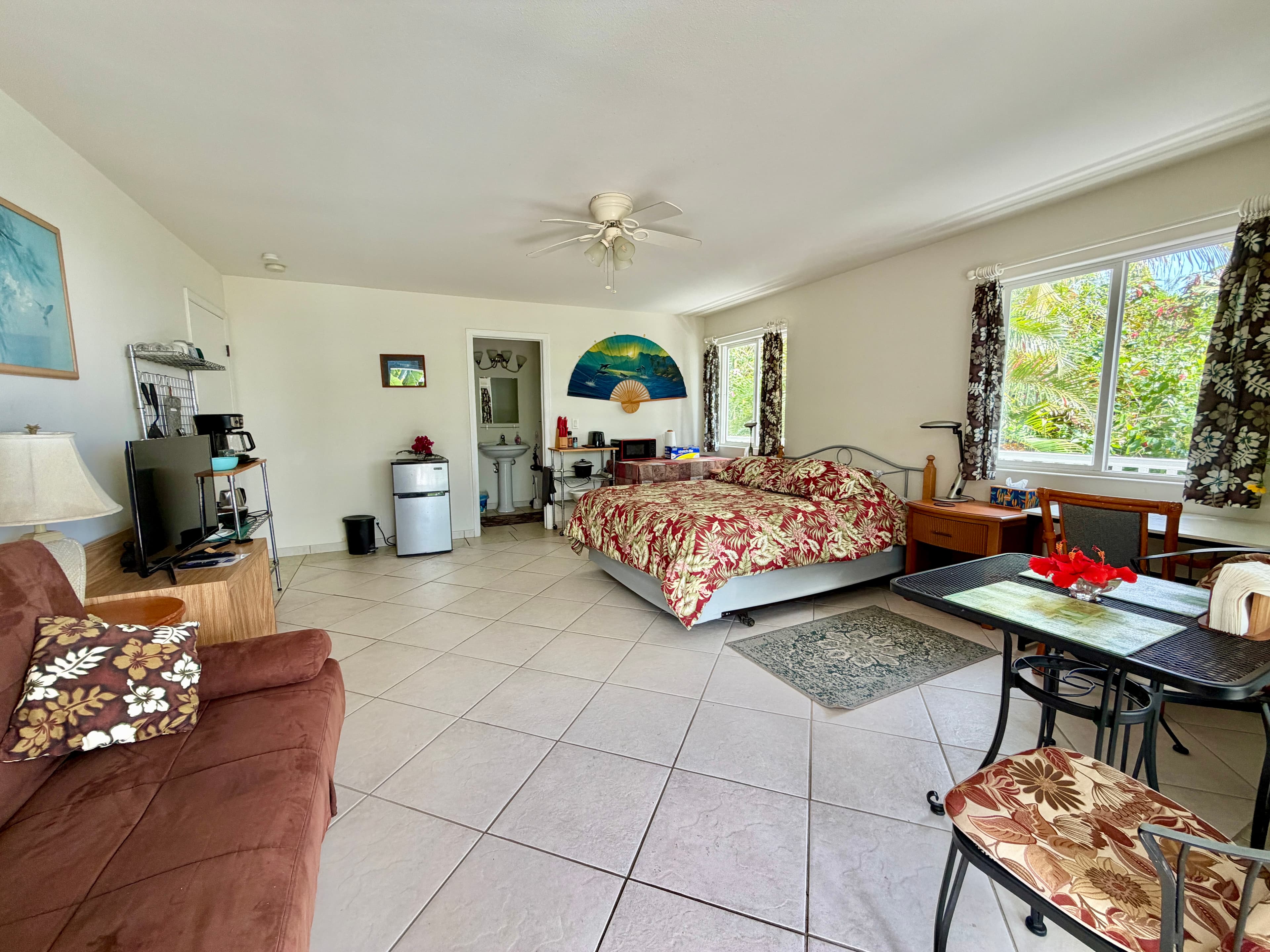 Garden View Studio